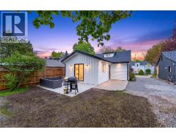 255 MACNAB Street - 44