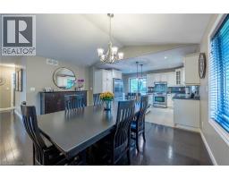 64 WINTERGREEN Crescent - 12