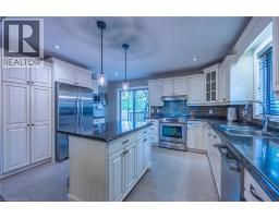 64 WINTERGREEN Crescent - 14