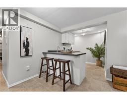8 ESTHER Avenue - 32