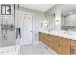 692 COURTLAND Place - 22
