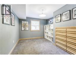 692 COURTLAND Place - 25