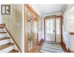692 COURTLAND Place - 5