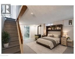187 BARTON Street W - 13