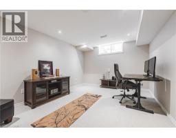2178 BERWICK Drive - 30