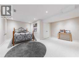 2178 BERWICK Drive - 32