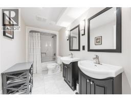 2178 BERWICK Drive - 33