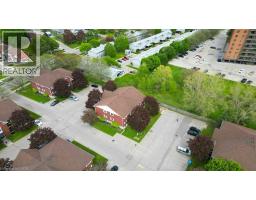 565 GREENFIELD Avenue UnitNo. 212 - 2