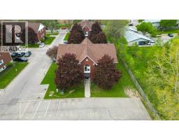 565 GREENFIELD Avenue UnitNo. 212 - 4