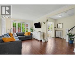 30 PROVINCE Street S - 4