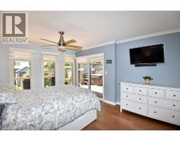 9 SAN FERNANDO Drive - 18