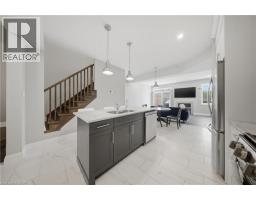 107 STEPHENSON Way - 15