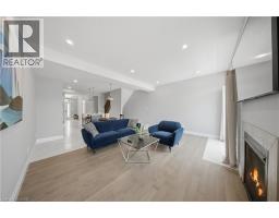 107 STEPHENSON Way - 19