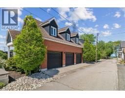 573 BEACH Boulevard - 40