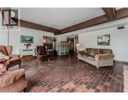 225 HARVARD Place UnitNo. 1510 - 17