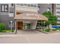 225 HARVARD Place UnitNo. 1510 - 3