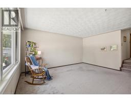105 SILVERSPRING Crescent - 7