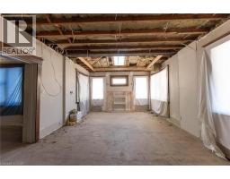 822 MAIN Street E - 41