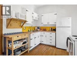 149 YOUNG Street - 28