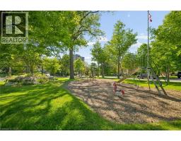 149 YOUNG Street - 44