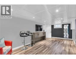 296 WEBER Street E - 32