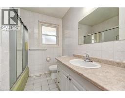 106 KIMBERLY Crescent - 18
