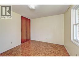 106 KIMBERLY Crescent - 19