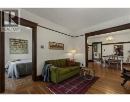 48 LONGWOOD Road N - 10