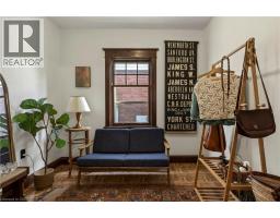 48 LONGWOOD Road N - 22