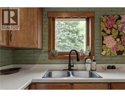 48 LONGWOOD Road N - 34