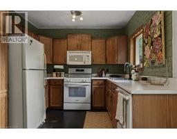 48 LONGWOOD Road N - 35