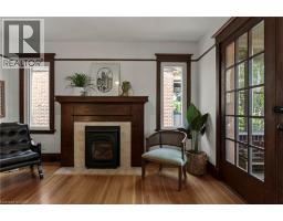 48 LONGWOOD Road N - 7