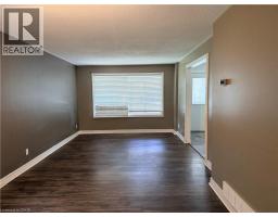 43 FOREST GLEN Crescent - 10
