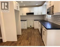 43 FOREST GLEN Crescent - 12