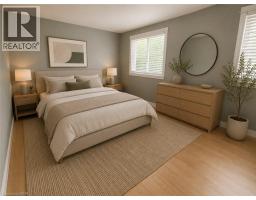 43 FOREST GLEN Crescent - 4