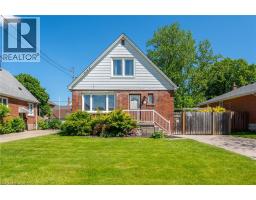 27 DELEVAN Crescent - 3