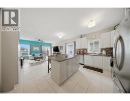 832 O REILLY Crescent - 11