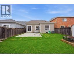 832 O REILLY Crescent - 38