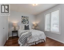3125 MICHAEL Crescent - 13