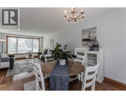 3125 MICHAEL Crescent - 8