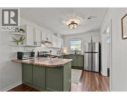 38 ALEXANDRA Boulevard - 15