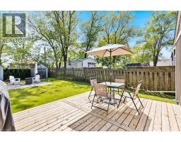 38 ALEXANDRA Boulevard - 27