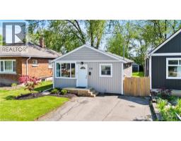 38 ALEXANDRA Boulevard - 29