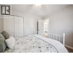 16 EDWARD Street - 22