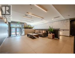 690 KING Street W UnitNo. 623 - 33