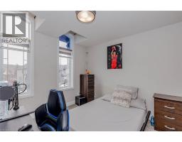 130 PONDCLIFFE Drive - 41