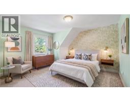 2068 WELLINGTON Avenue - 21