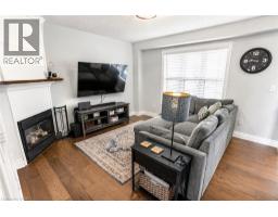 24 LOVELL Crescent - 6