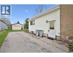 476-478 CAMPBELL Street W - 33