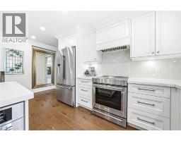 33 GOLFVIEW Crescent - 11